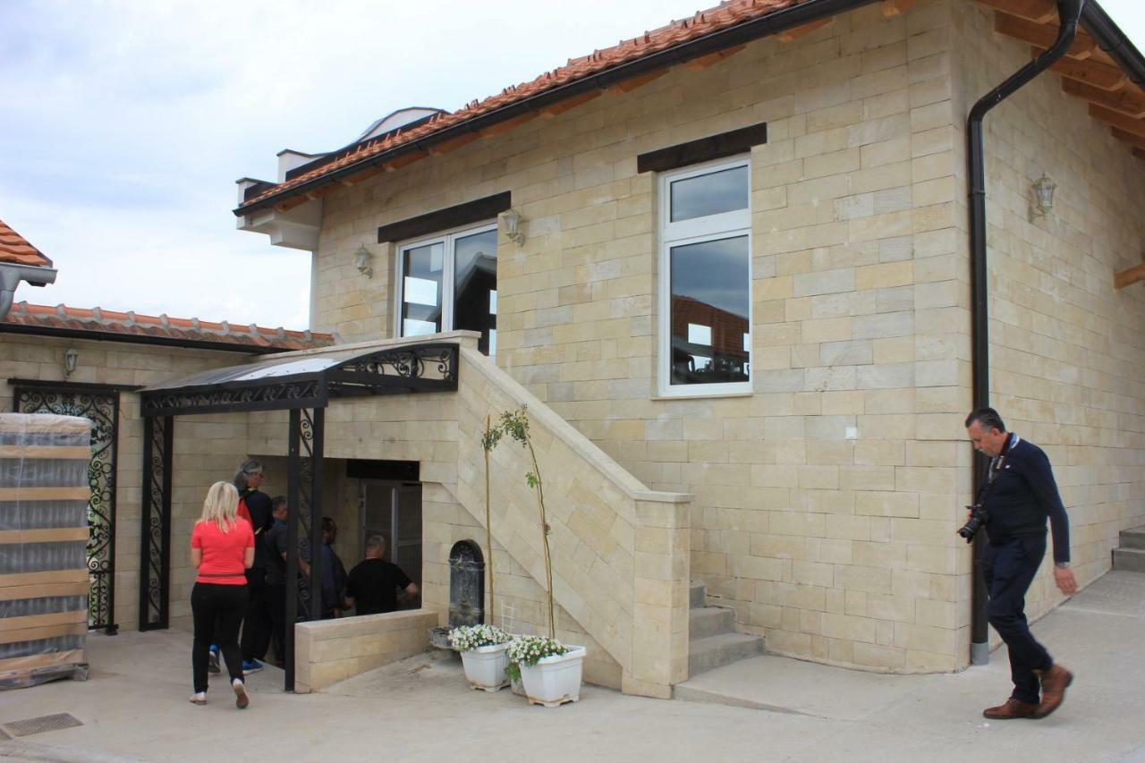 Apartmani Bojeresku Negotin Esterno foto
