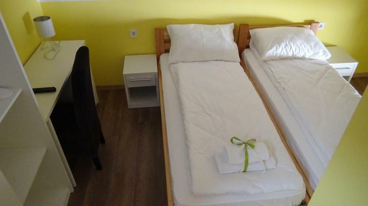 Apartmani Bojeresku Negotin Esterno foto