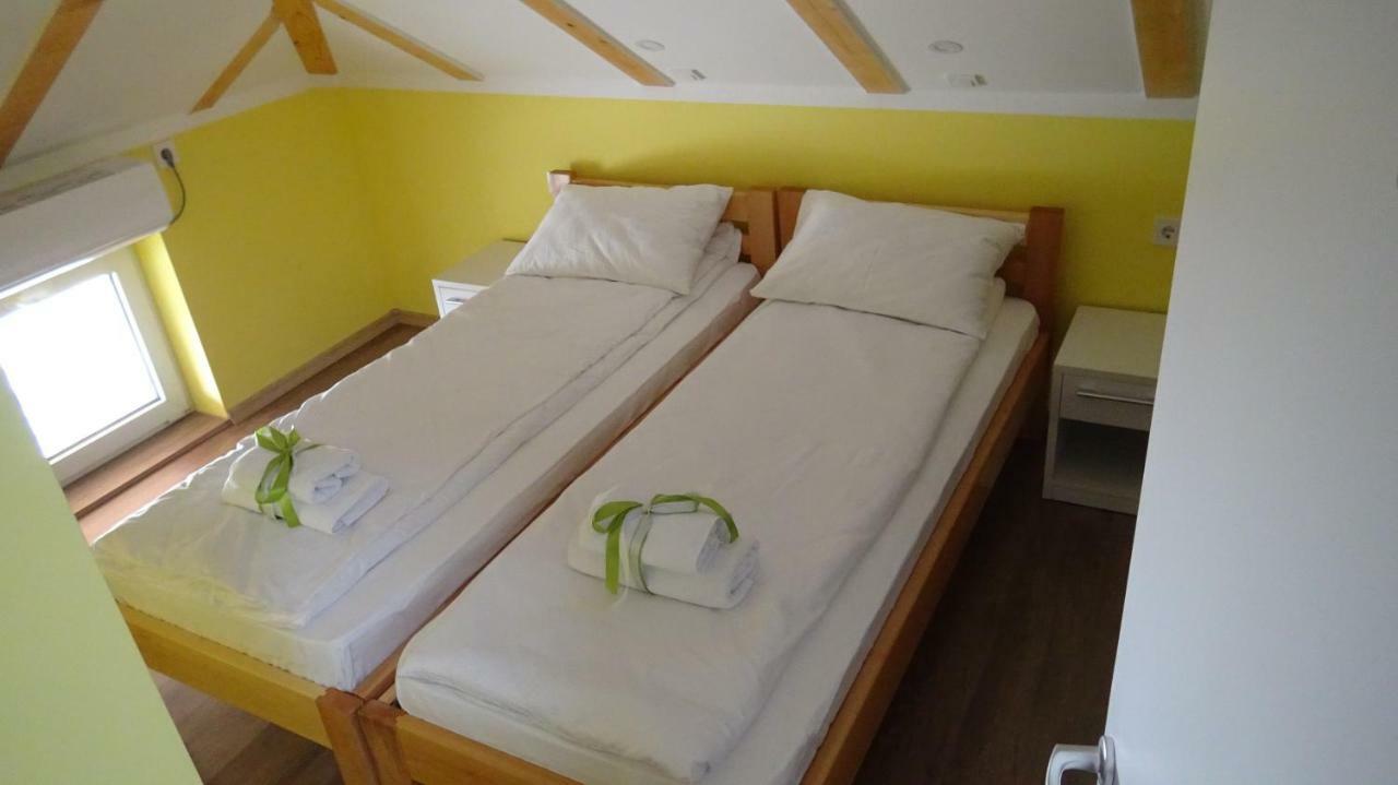 Apartmani Bojeresku Negotin Esterno foto